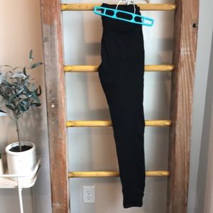 Classy & stretchy high waist KUT jeans! Size 6✨